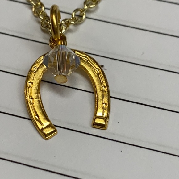 Horseshoe Necklace - Picture 5 of 5